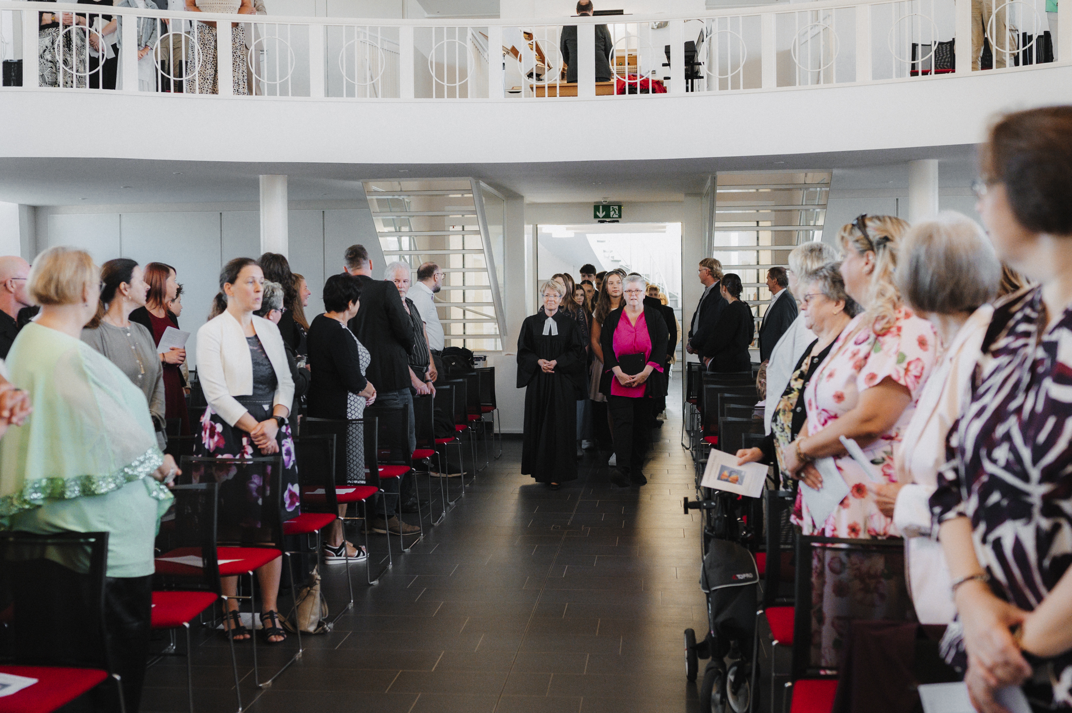 Foto: Einzug der Konfis