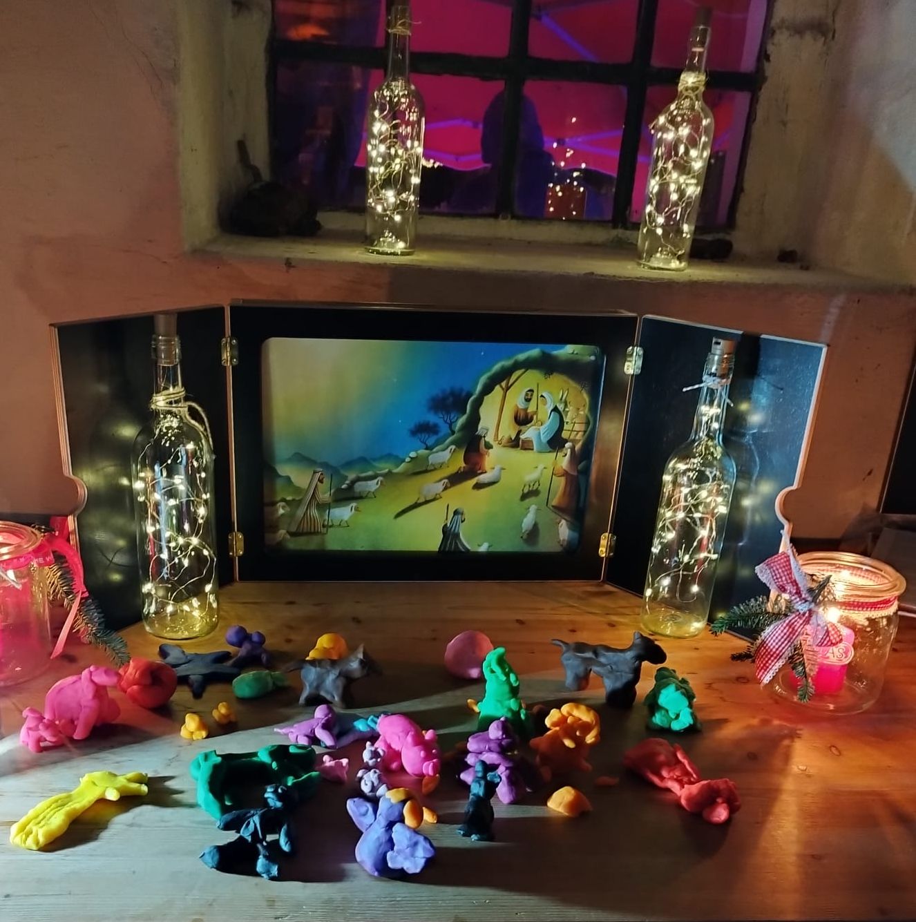 Foto: geknetete Krippenfiguren