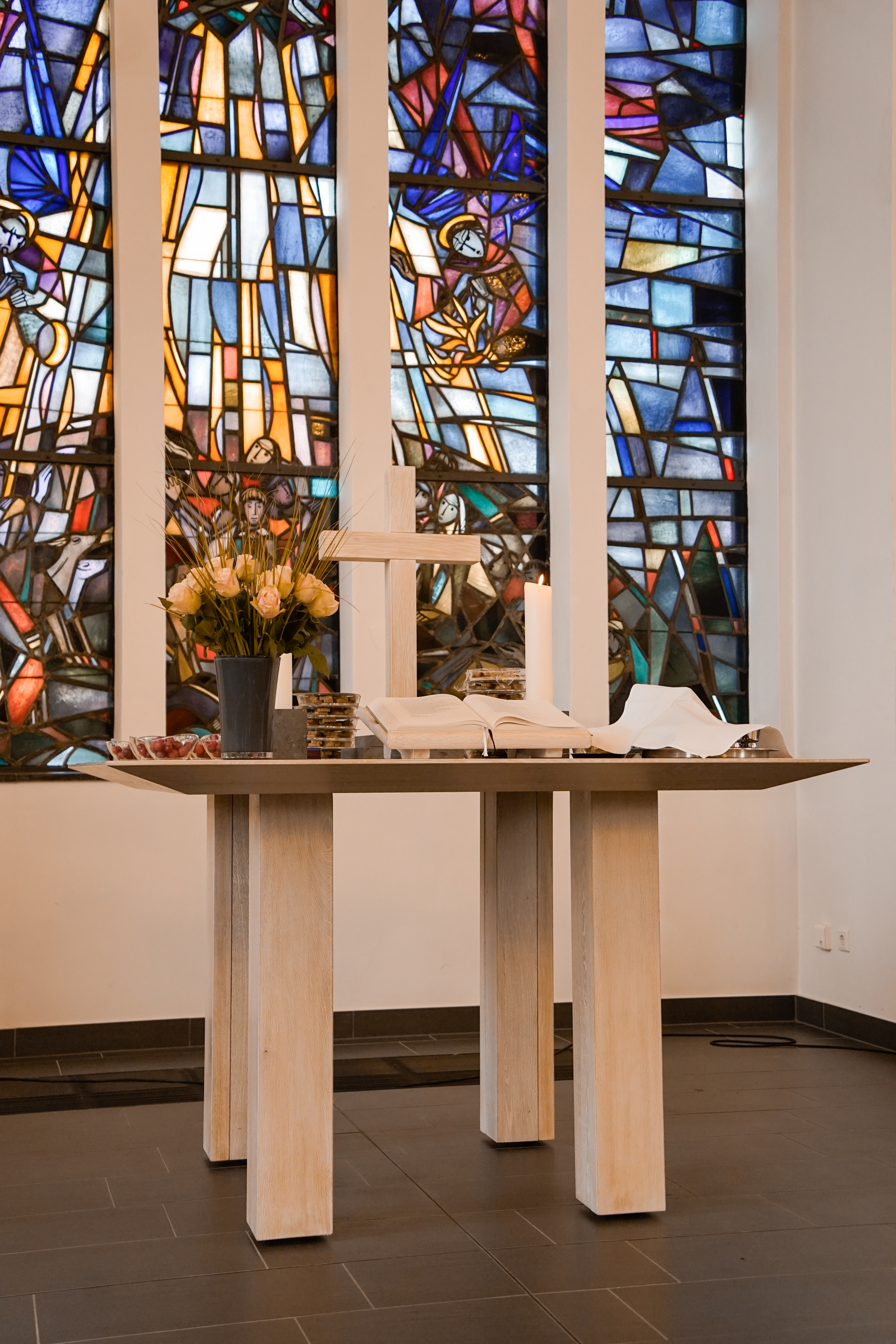 Foto: geschmückter Altar