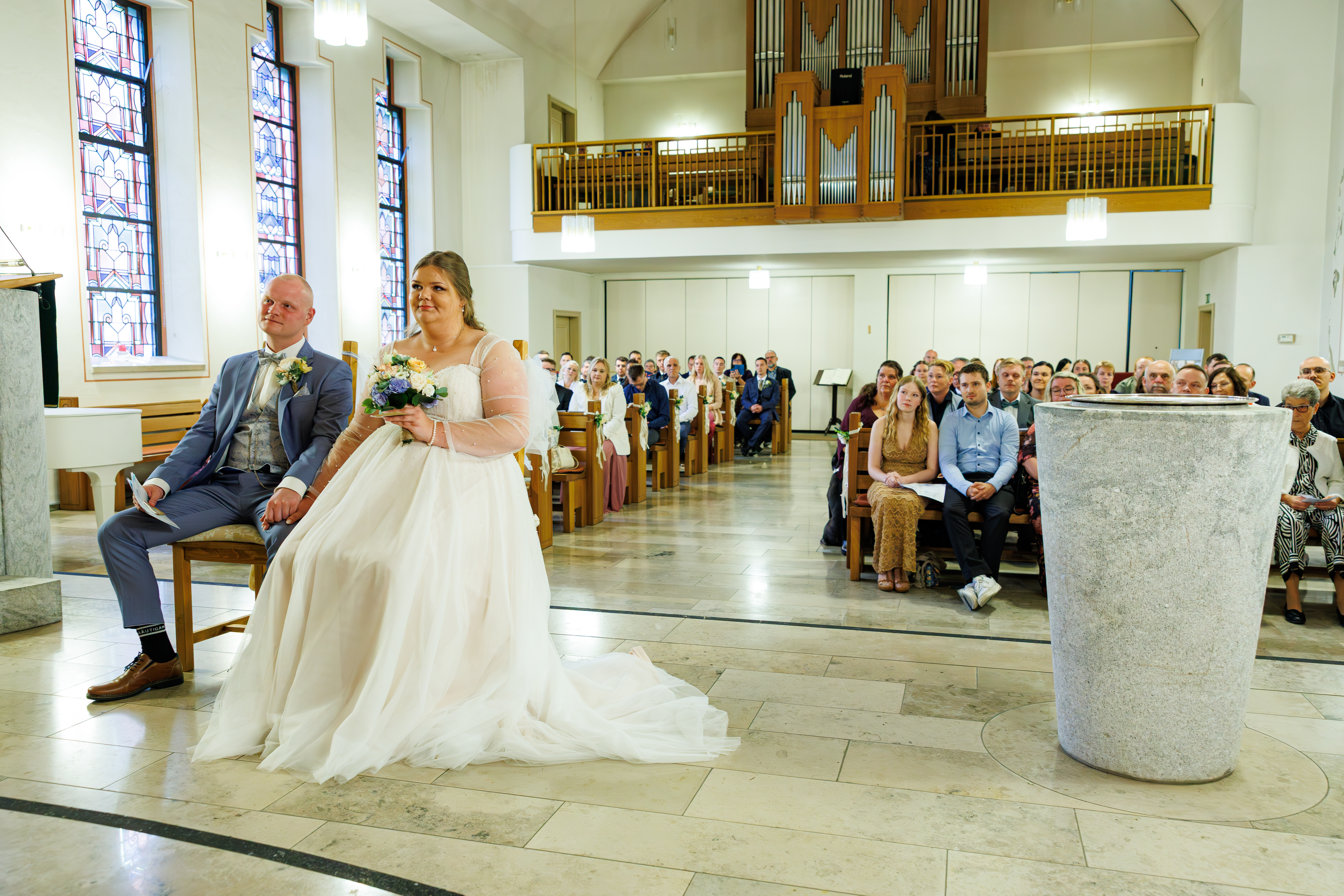 Foto: Hochzeitspaar während der Trauung