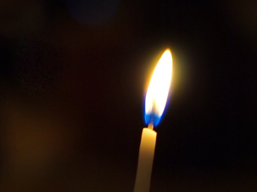 Foto: brennende Kerze