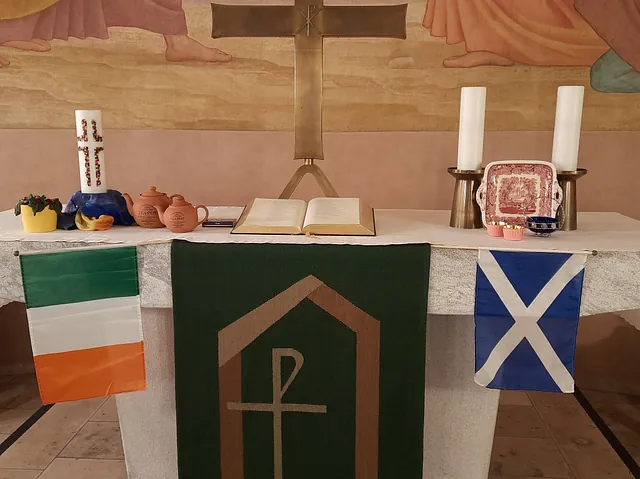 Foto: geschmückter Altar