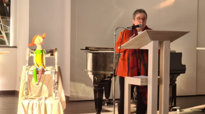 Foto: Heidrun Brucke stellt Pippi Langstrumpf vor